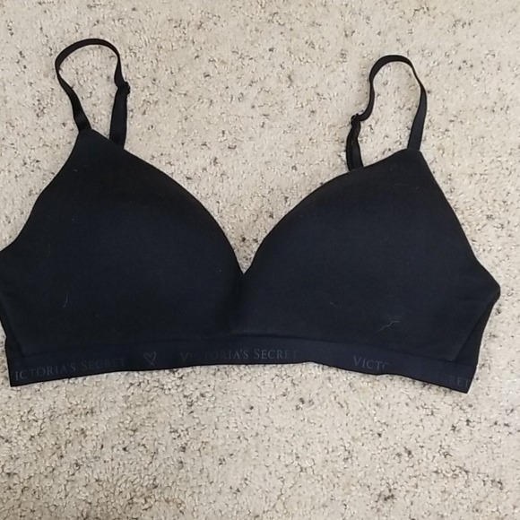 Victoria's Secret Other - Victoria's Secret, t-shirt bra, black